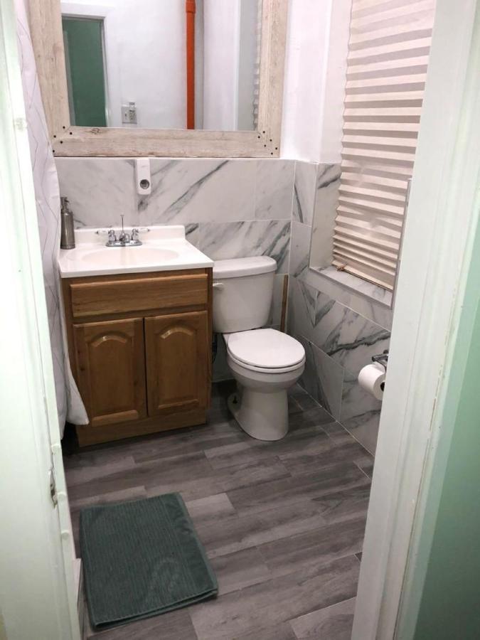 Private Room In A Shared Apartment 15 Minutes To Times Square! Нью-Йорк Экстерьер фото